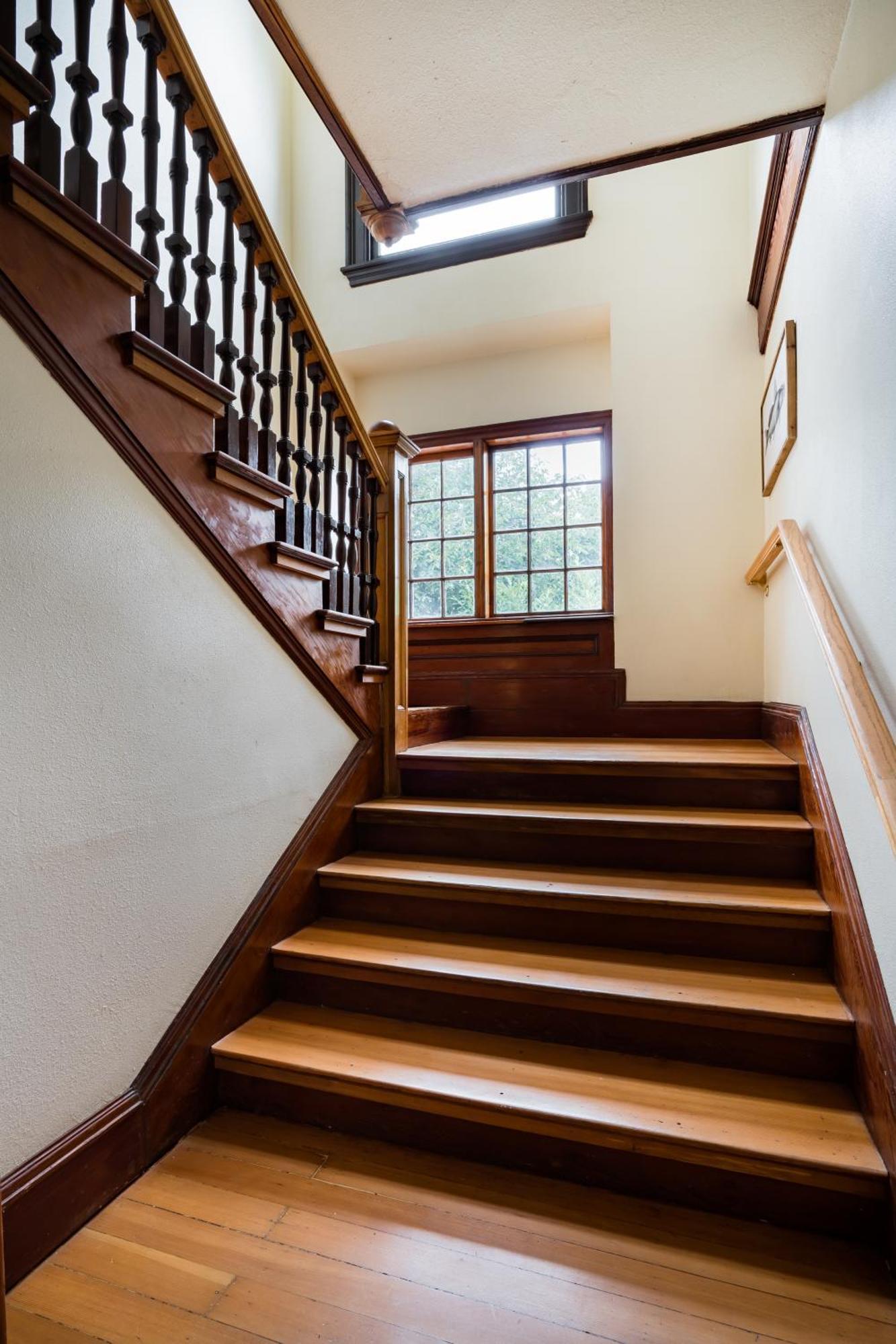 Collection - The Original Mayor Estate - 6 Beds * Portland